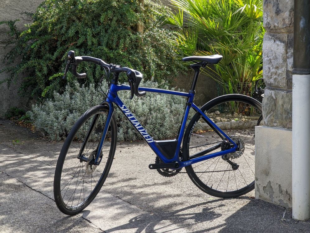 specialized roubaix 52