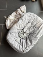Stokke Tripp Trapp Newborn Set / Babyschale • inkl.Zubehör