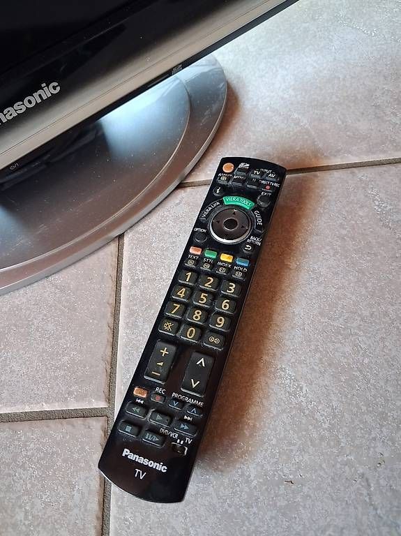 Panasonic Televisori: Fernseher TV Panasonic TX-L32GN13 – Usato da Uffikon venduto da JosMika2000 4