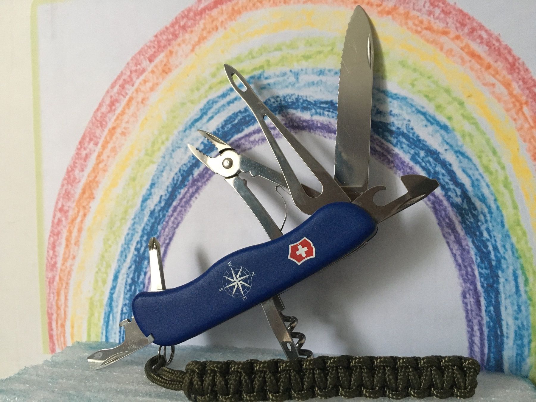 Victorinox Coltelli tascabile: VICTORINOX - Skipper - Sackmesser - mit olivem Paracord – Usato da Andwil SG venduto da Rainboli