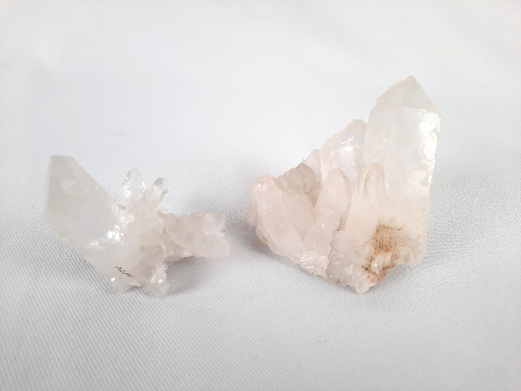 Minerali & Pietre curative: Zwei Bergkristalle – Usato da Beinwil am See venduto da Restwert_Beinwil 1