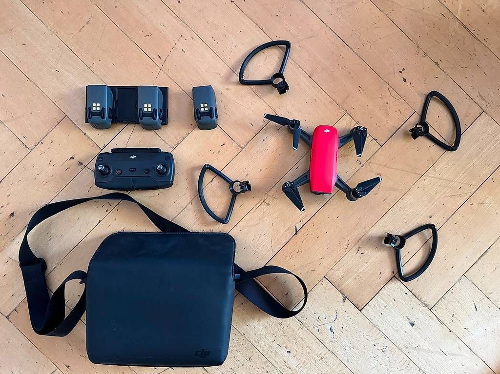RC Modellbau: DJI Spark Fly More Bundle Lava Red – Gebraucht aus Zürich von TobisRicardo 1