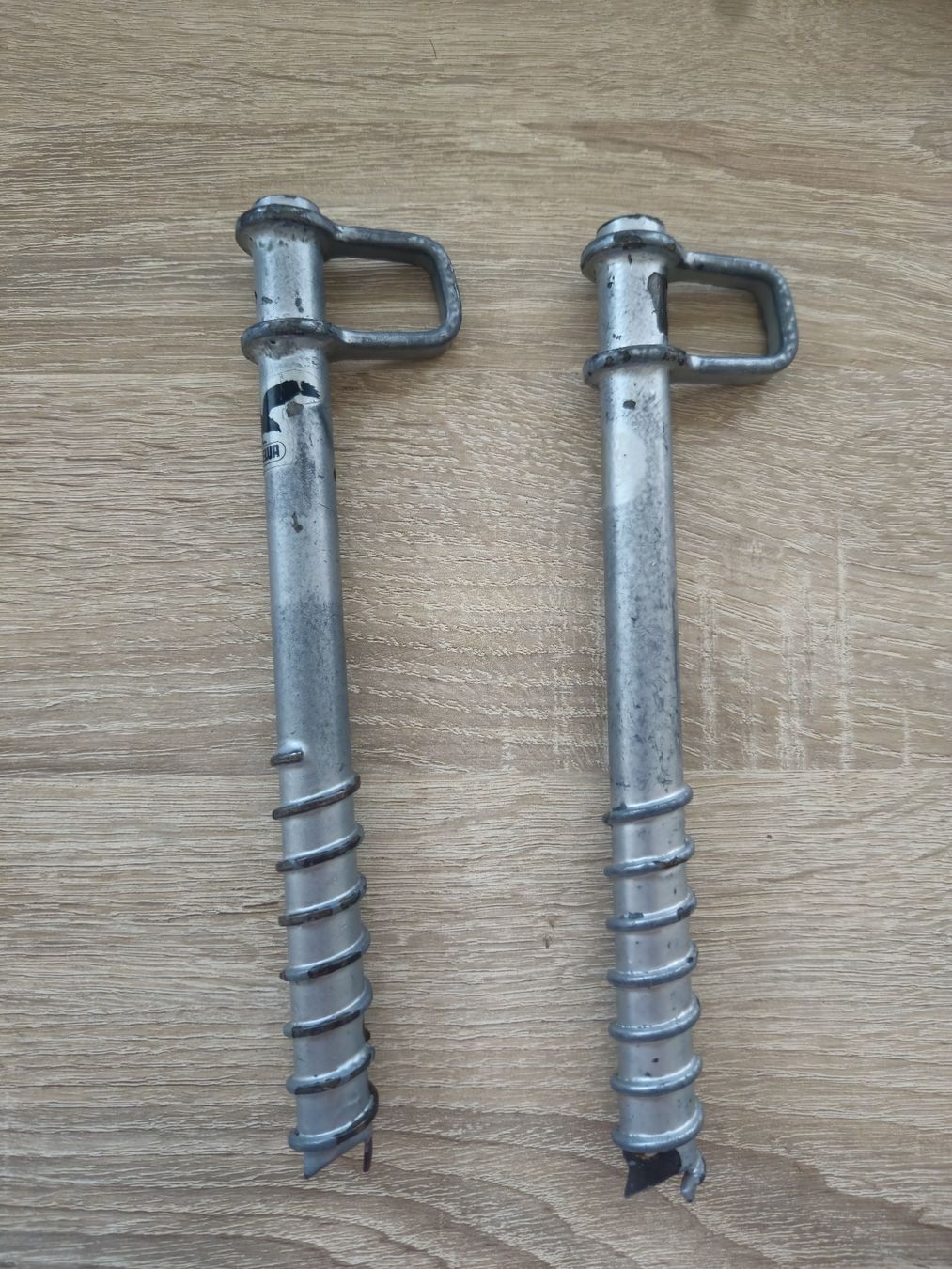 Attrezzatura da arrampicata: 2x Vintage Salewa Eisschrauben – Usato da Basel venduto da Boichak60