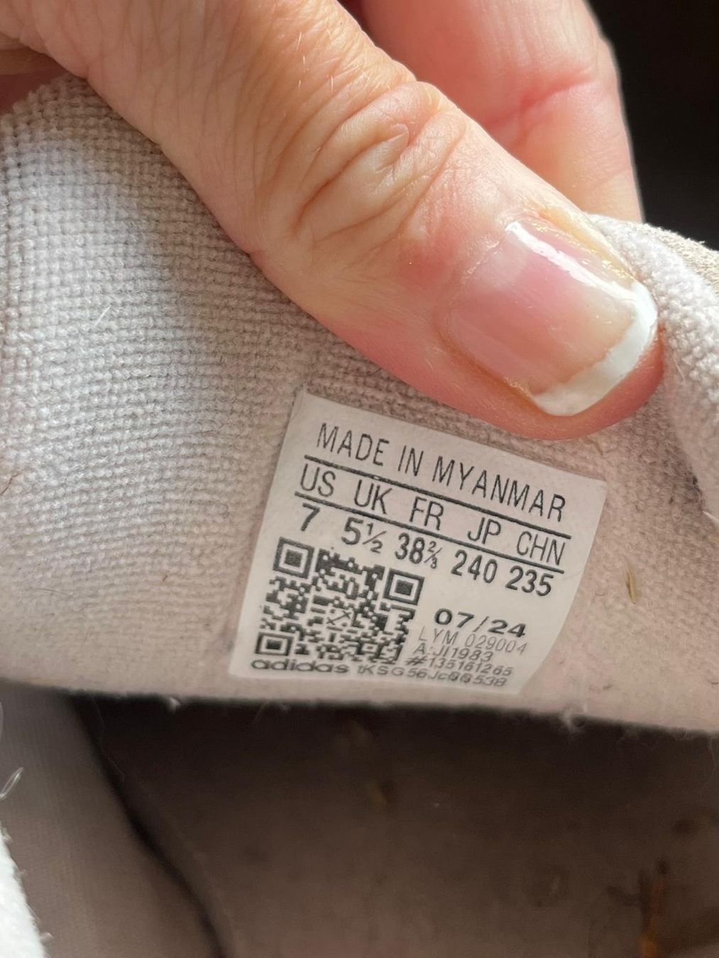 Adidas Scarpe da donna: Adidas Schuhe Grösse EUR 38 2/3 – Usato da Davos Glaris venduto da tmf_2fmh 1