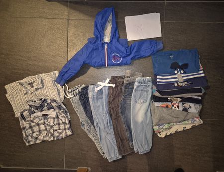 Kleiderpaket Junge 86