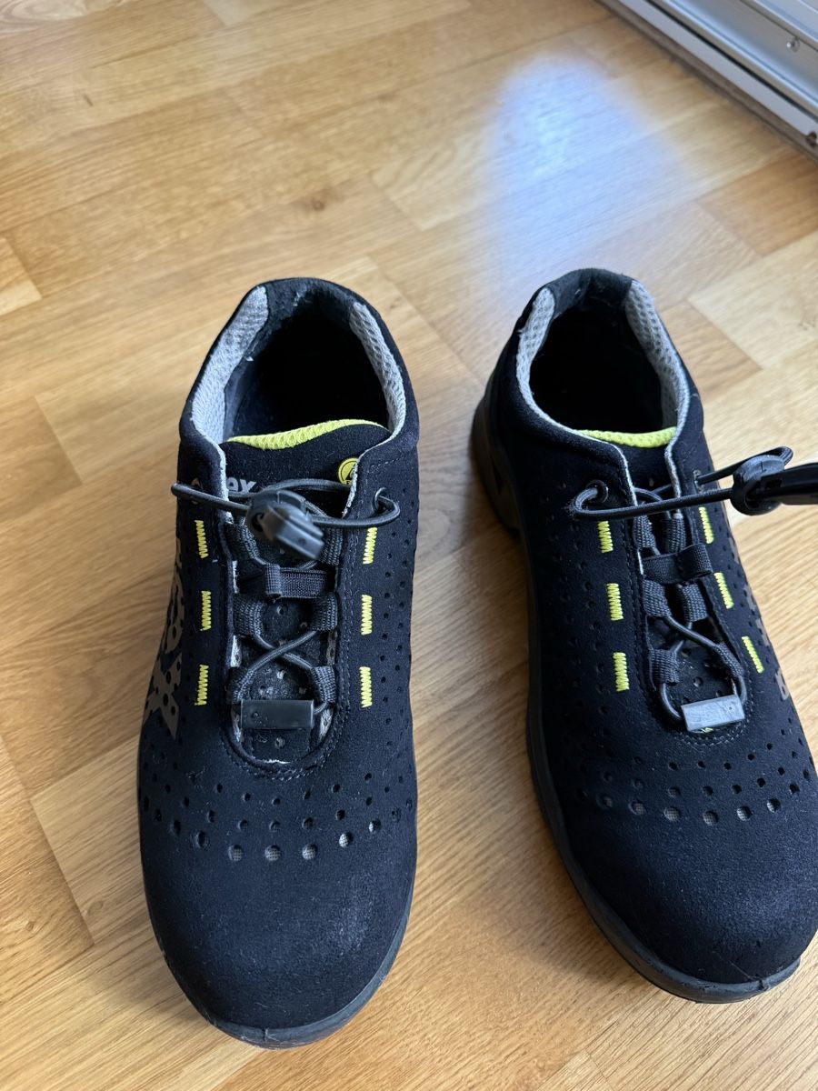 Scarpe da donna: Uvex Arbeitsschuhe, Grösse 38 Gebraucht – Usato da Oberönz venduto da sheky01 2