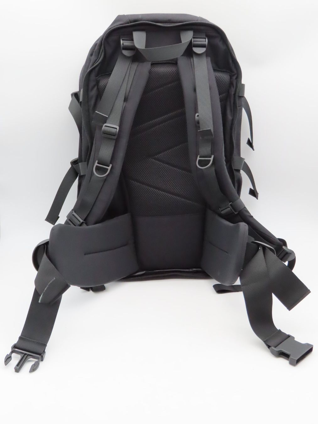 Sacs à dos: Rucksack Bach Travel Pro 45 – D'occasion à Reinach BL par WBZ-Flohmarkt 3