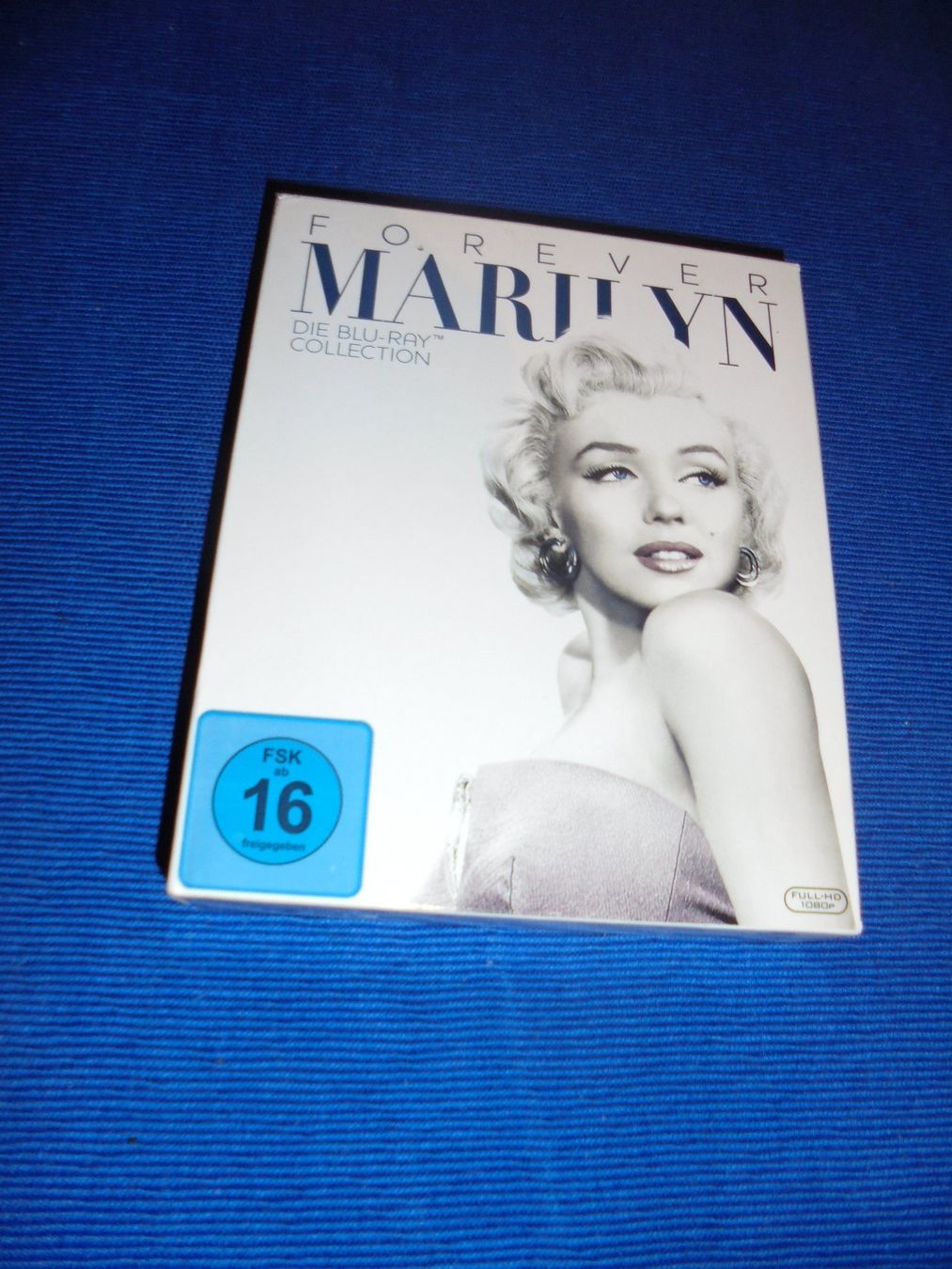 Tutti i DVDs: Marilyn Monroe BOX /7 blu-ray / MEGA RAR /Top !! – Nuovo (secondo la descrizione) da Wattenwil venduto da Firebird1