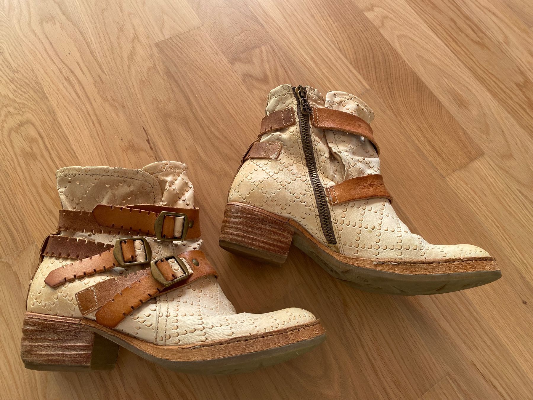 A.S.98 Scarpe da donna: Bottines A.S.98 – Nuovo e nell'imballaggio originale da Clarens venduto da OptitesJoliesChoses 2