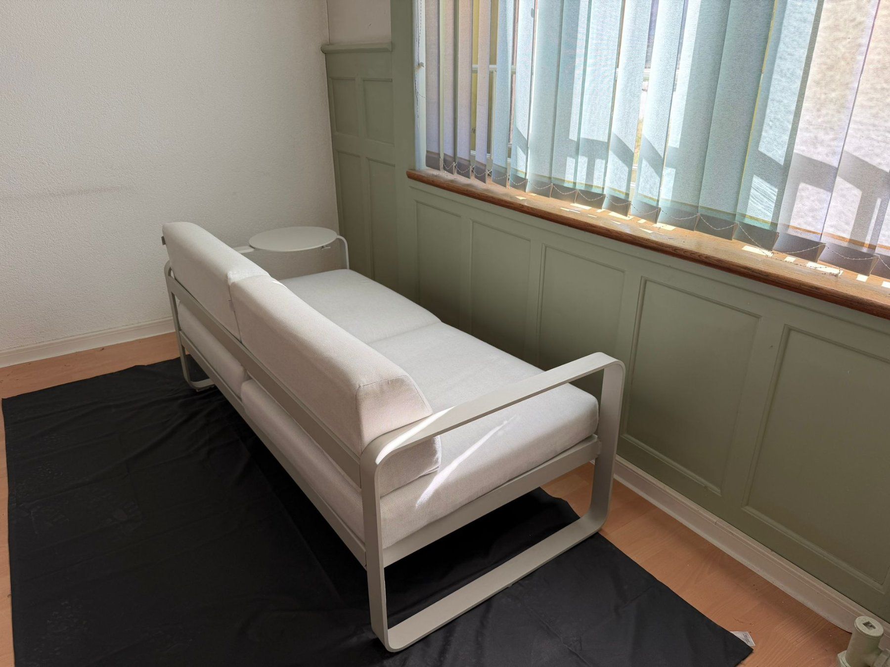 Fermob Sessel: FERMOB BELLEVIE - 2 SEATER SOFA - OFF WHITE – Gebraucht aus Givisiez von JUJU_1998 5