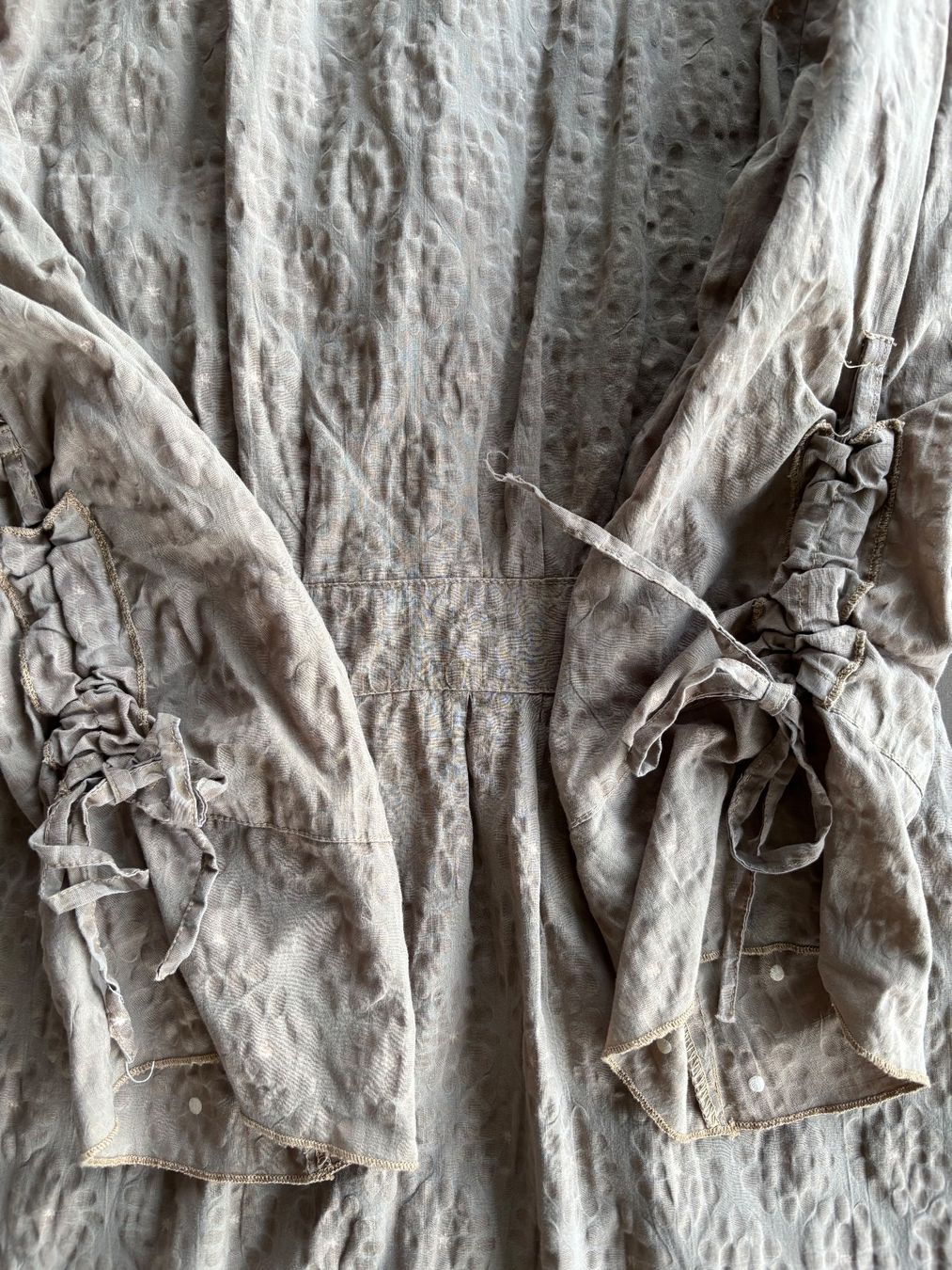 Nile Tuniche: Nile Tunika Kleid mit Strukturmuster, Gr. S – Nuovo (secondo la descrizione) da Ebnat-Kappel venduto da Molton 4