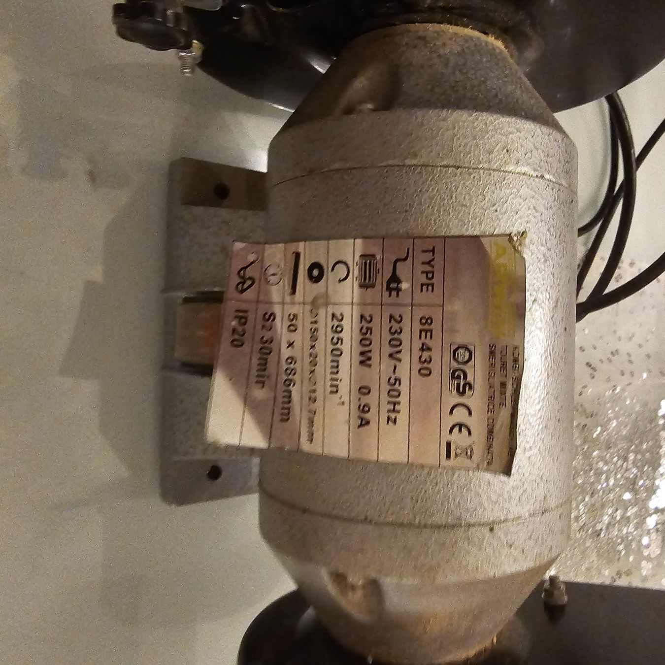Aiguiseuses & polisseuses: Bandschleifer Typ 8E430 230V 250W  defekt – Défectueux à wolfhalden par 46464646 2