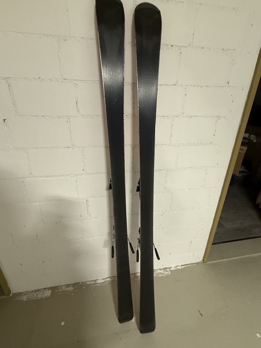 Head Skis: Ski rot Head – Gebraucht aus Rothenhausen von bie_j8l5 3