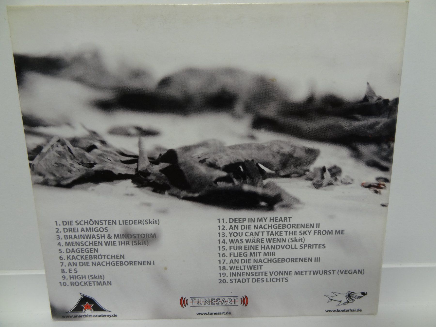 CD: Anarchist Academy - No World Order – Usato da luzern venduto da musicandart 1