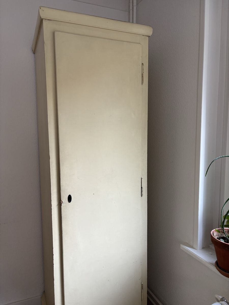 Armadi: Schrank – Usato da Basel venduto da lkl_5l2h 5