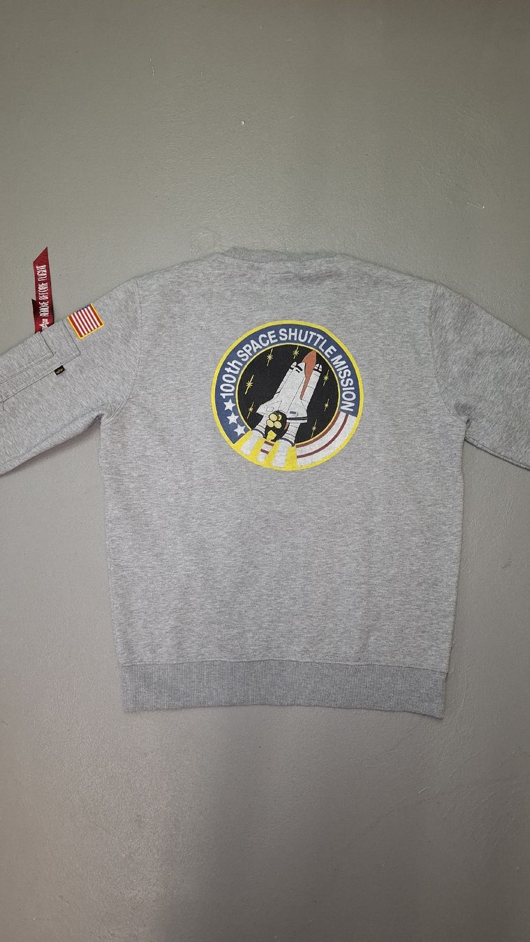 Alpha Industries Maglioni & Felpe: Pull Alpha Industries NASA gris chiné, taille L, parfait! – Nuovo (secondo la descrizione) da Le Landeron venduto da rue_k9kg 1