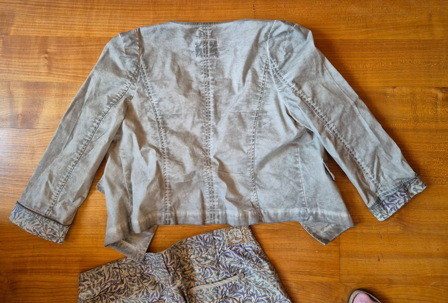 Costumi: NiLE Hose mit Jacket - sehr schön - Grösse M – Usato da Buchs SG venduto da MStBu 7