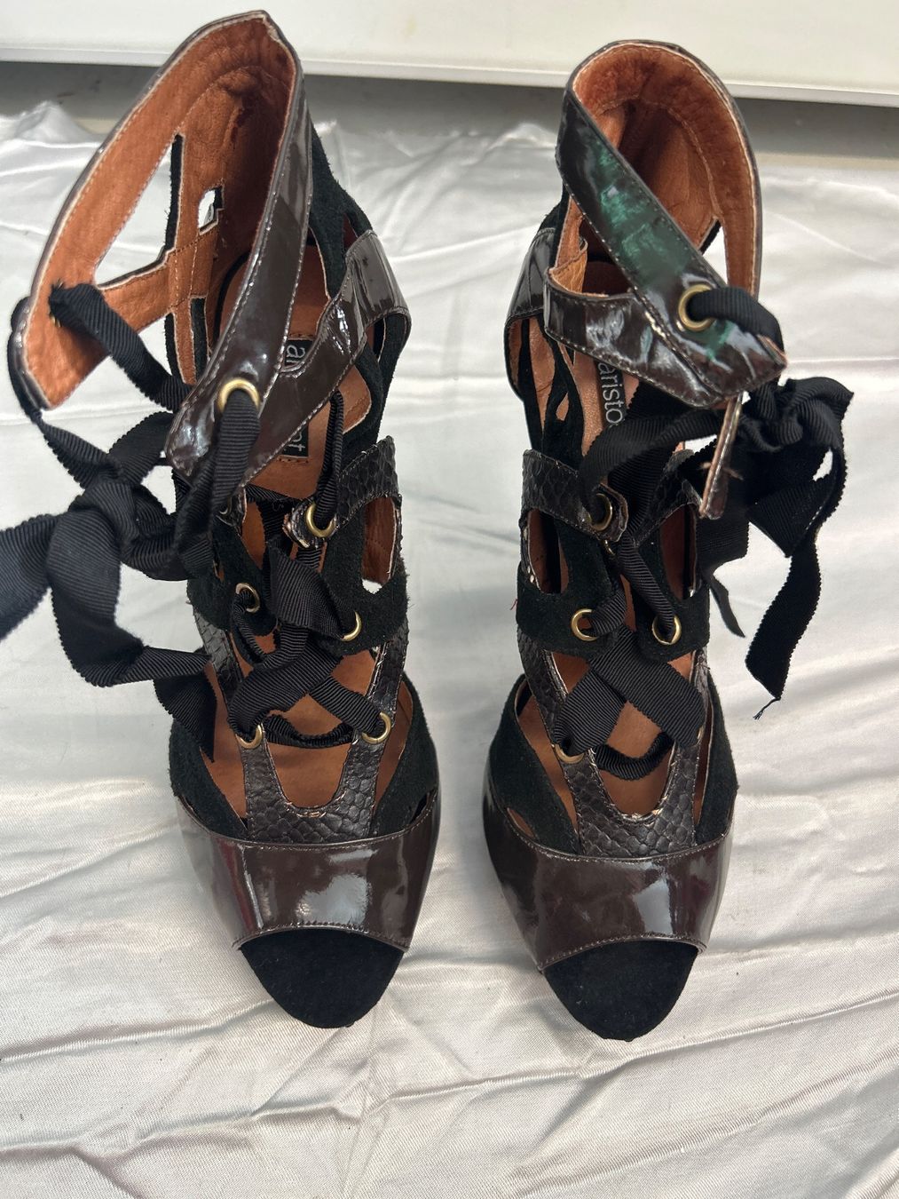 Scarpe da donna: Aristocrat High Heels Sandale Gr 40 Neu – Nuovo e nell'imballaggio originale da Regensdorf venduto da Spyke55 2