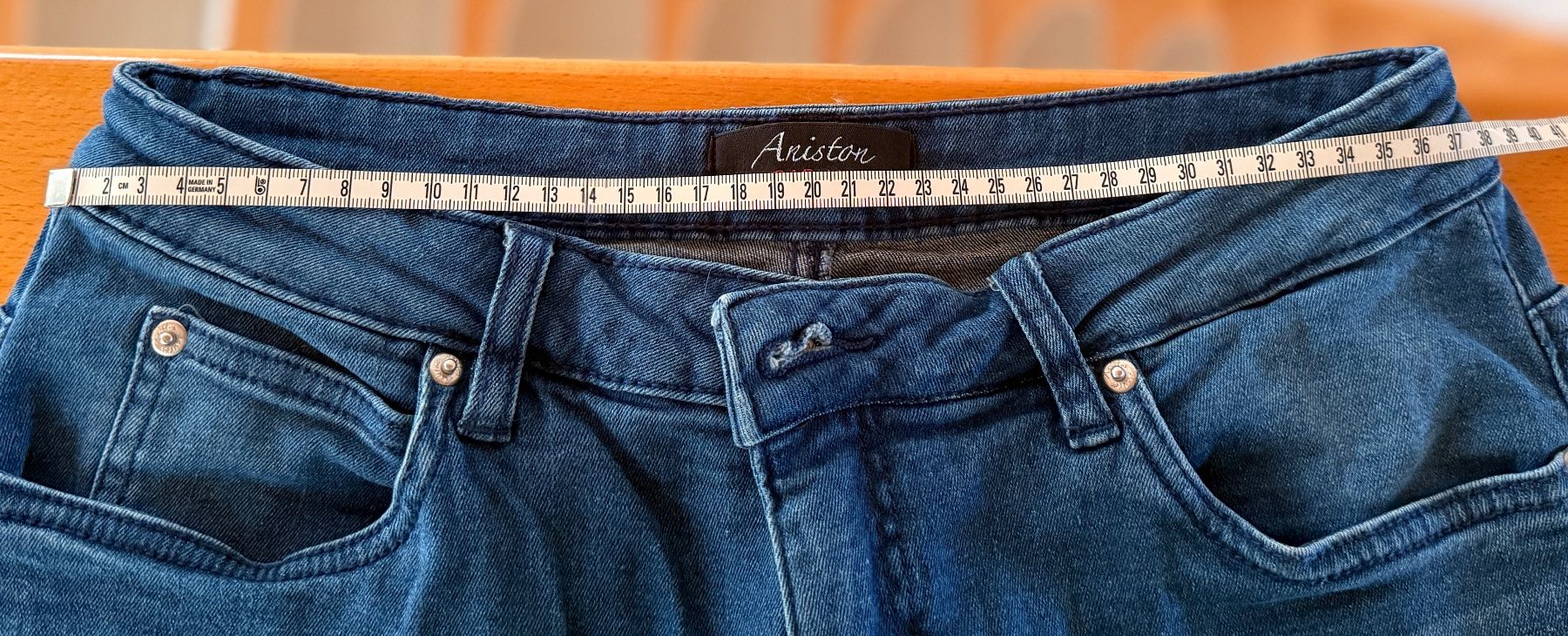 Pantalons: 3/4 Leinenhose weirdfish – D'occasion à Mastrils par Laura8sevilla 1