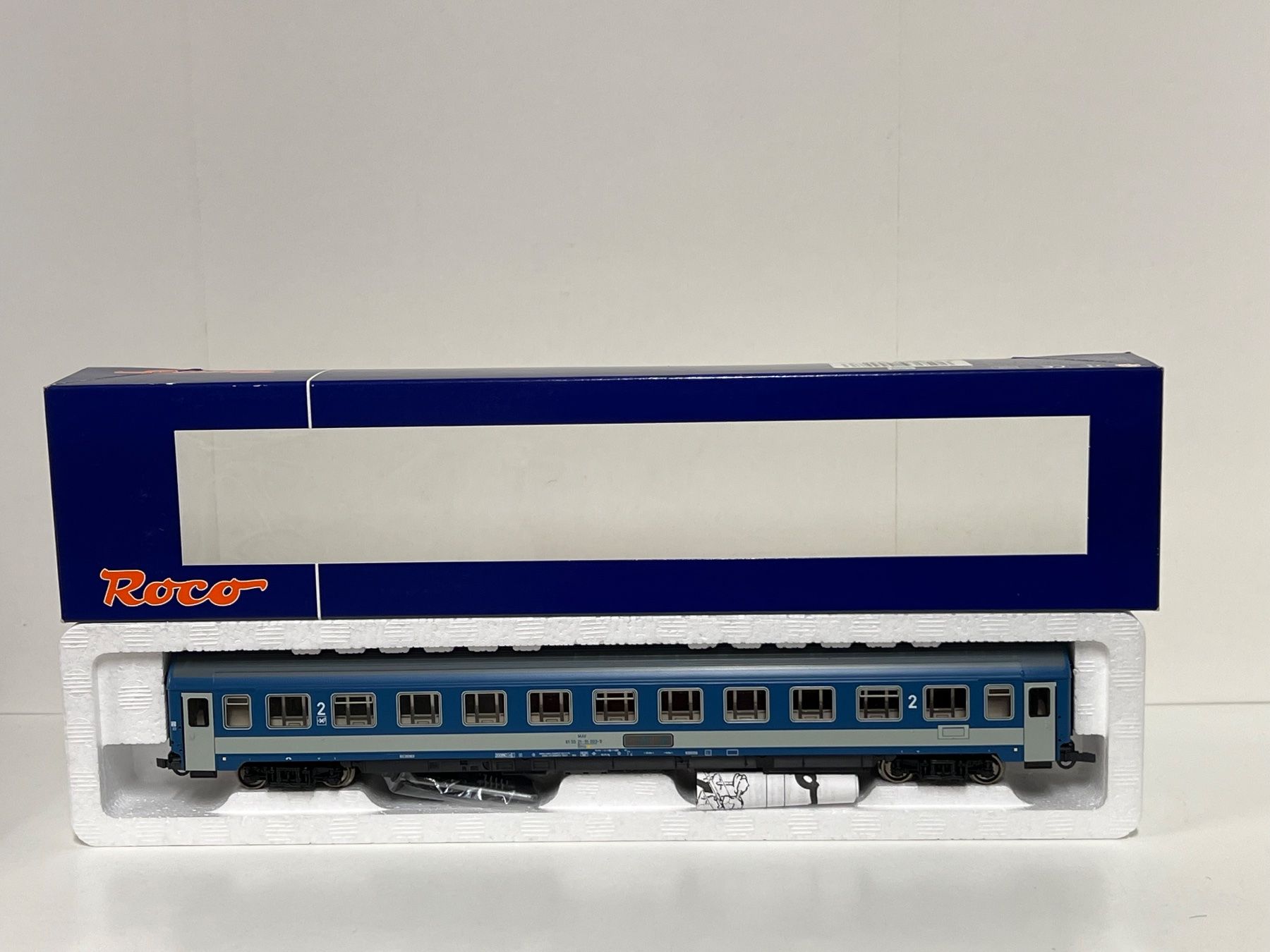 Roco Modellini di ferrovie: Roco 44497 MAV 2.Kl. H0 DC – Nuovo e nell'imballaggio originale da Neuenhof venduto da ludovicco