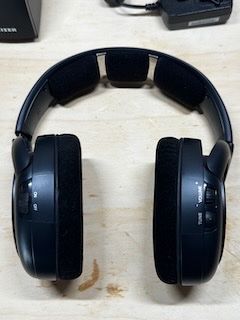 Sennheiser Cuffie: Sennheiser TV Kopfhörer Modell HDR127 – Usato da Allschwil venduto da Francesco_66 4