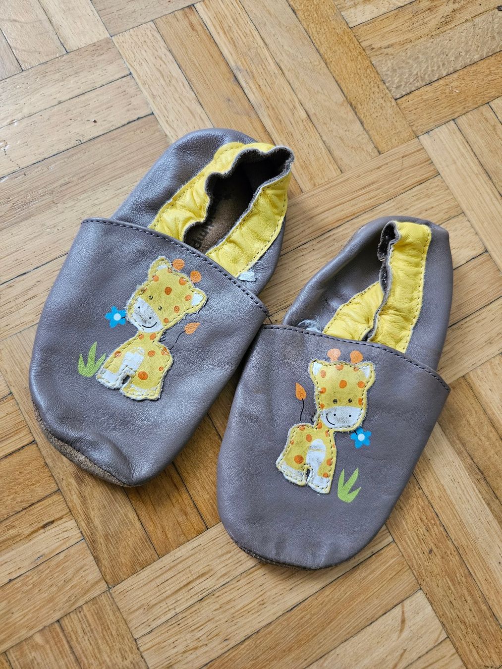 Scarpe per ragazzi: Lederfinkli Giraffe ca. Gr. 27 / 17.5 cm – Usato da Unterengstringen venduto da saraman