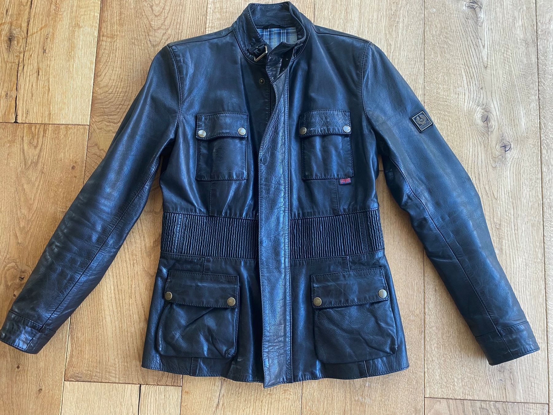 Belstaff Giacche: Belstaff Lederjacke – Nuovo (secondo la descrizione) da Ittigen venduto da 132465