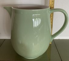 Lilien Porzellan Krug, hellgrün
