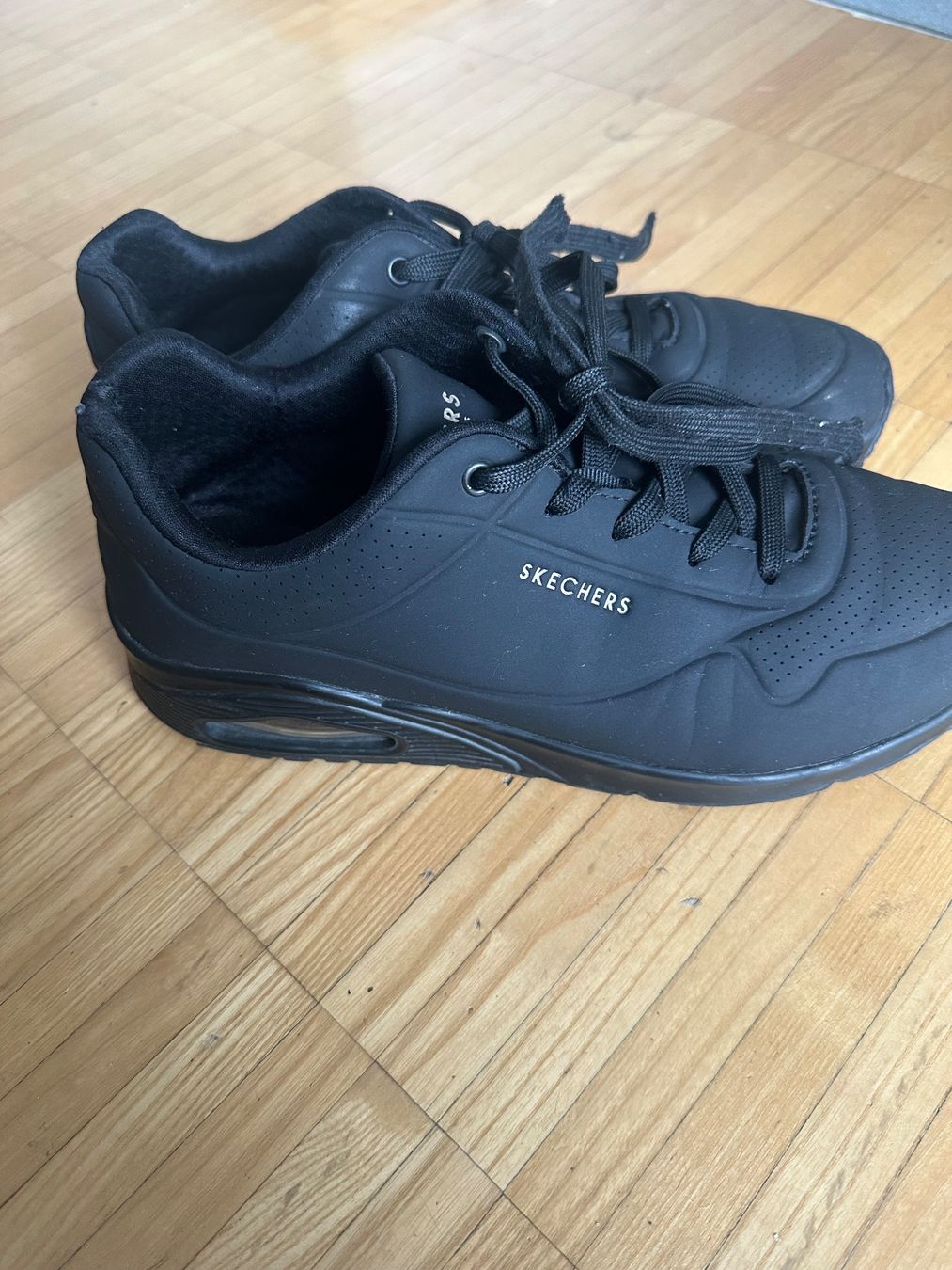 Skechers Scarpe da uomo: Skechers schwarz original – Usato da Spreitenbach venduto da Dafne05 1