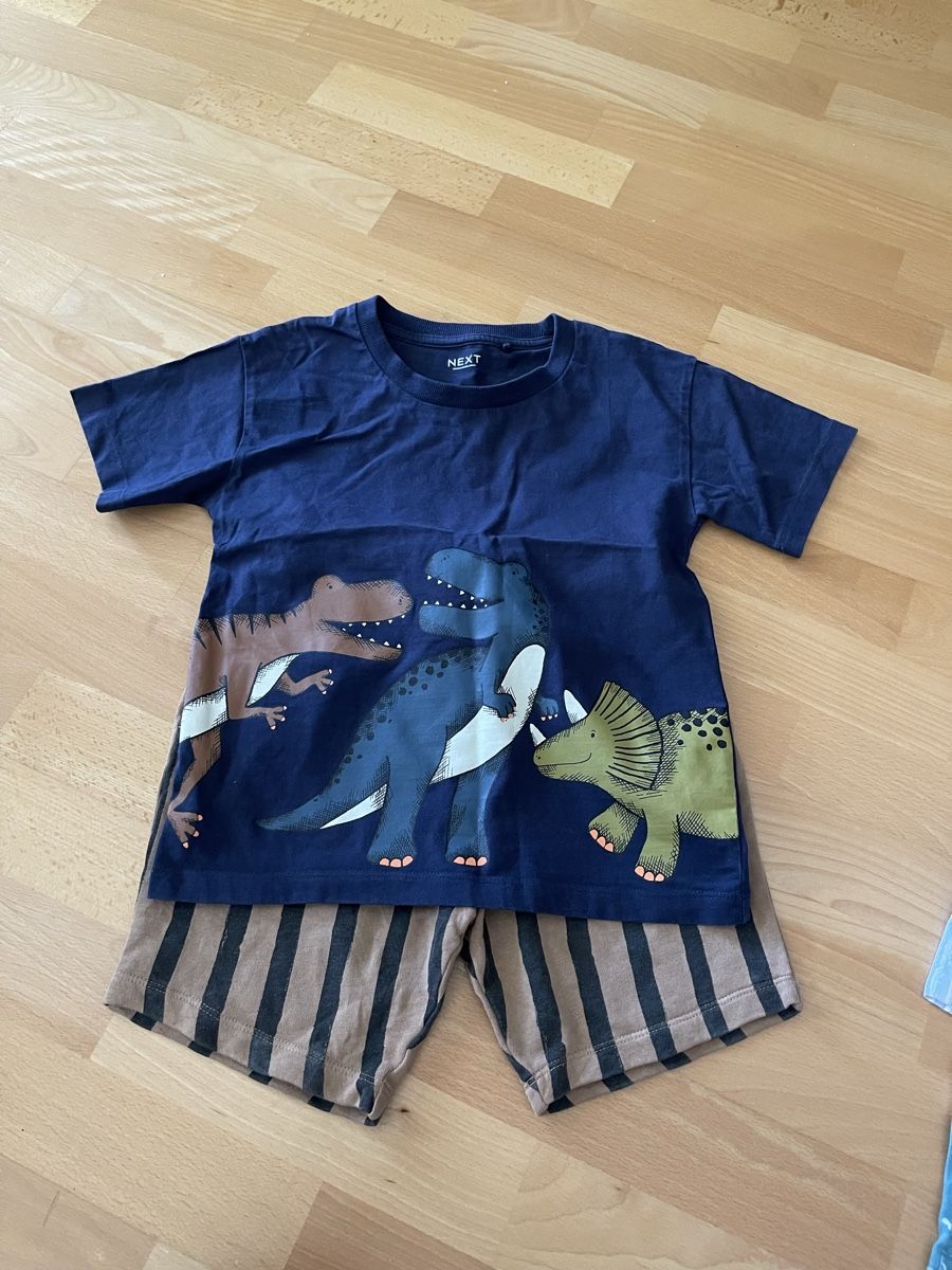 Lotti & Set di vestiti: 4 summer suits, Next, Jo-Jo, size 122 – Usato da Birmensdorf ZH venduto da nik_scz9