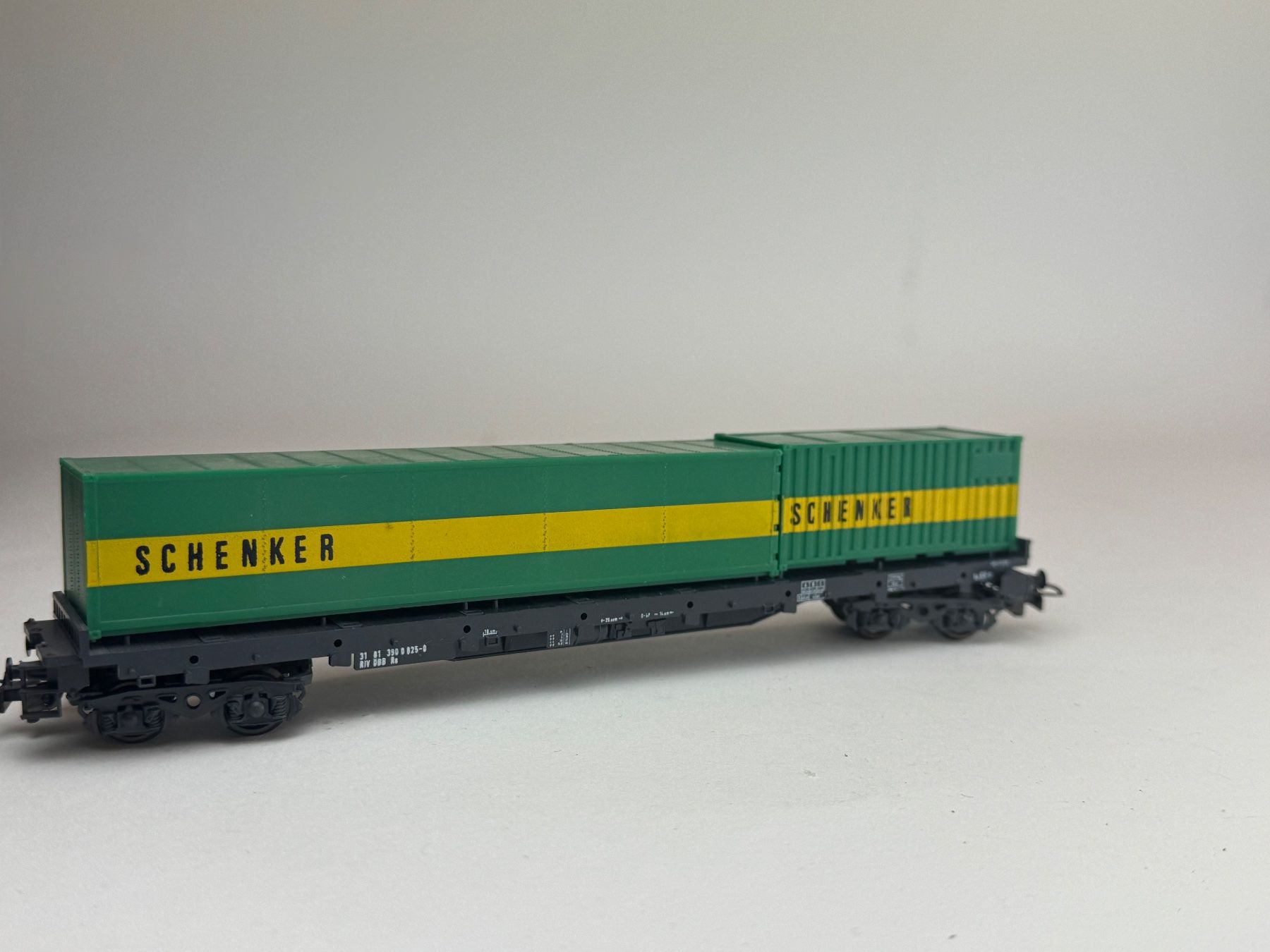 Liliput Modellini di ferrovie: HR-  Liliput Containertragwagen Schenker – Usato da Elm venduto da Wikmtz 1