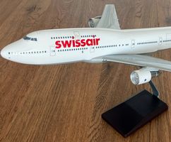 SWISSAIR Jumbo Boeing 747-357" Desktop Modell
