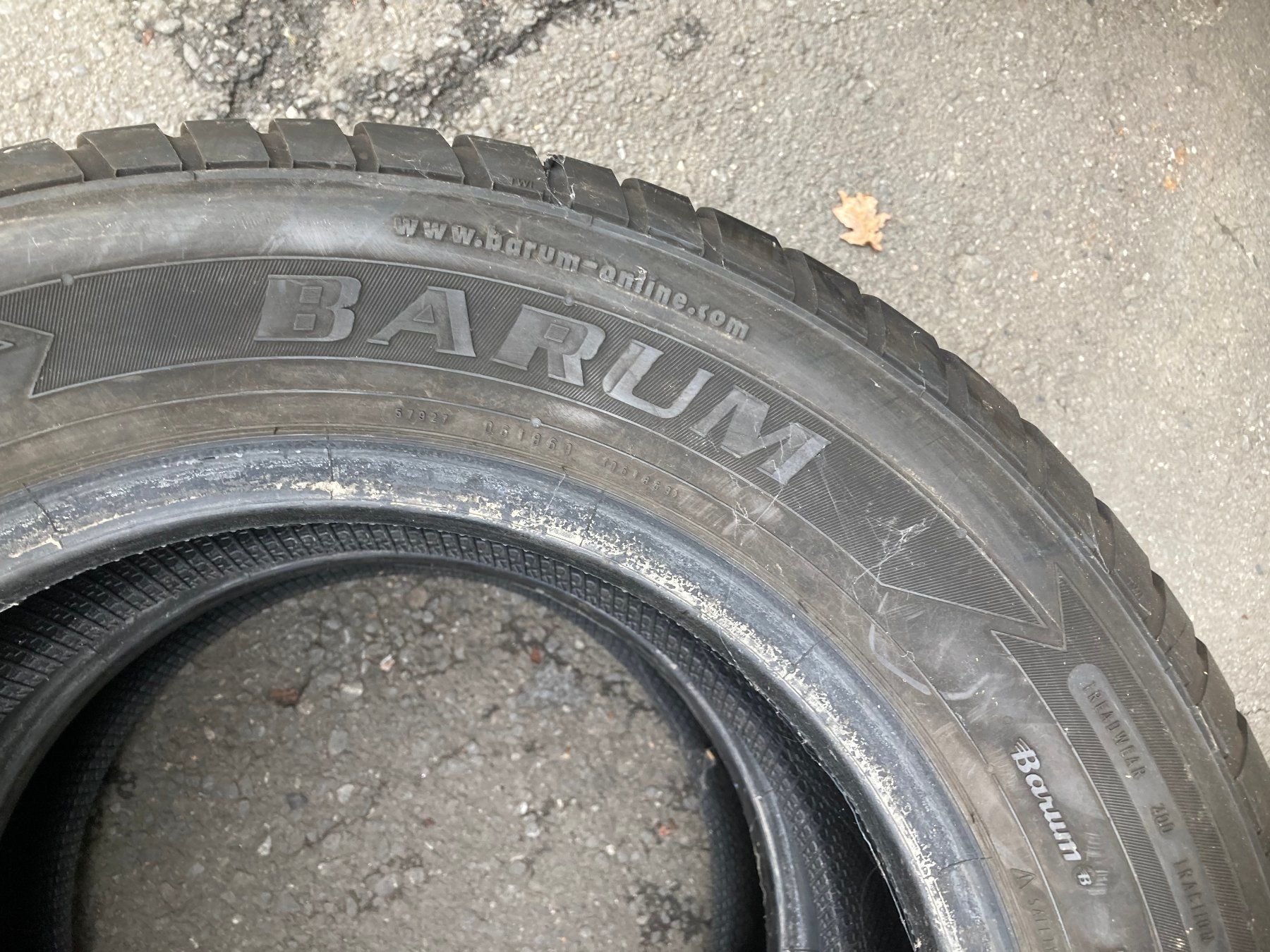 Nokian Pneus & Kompletträder: 215/60R15 Sommerpneu – Gebraucht aus Cham von WB2223 3