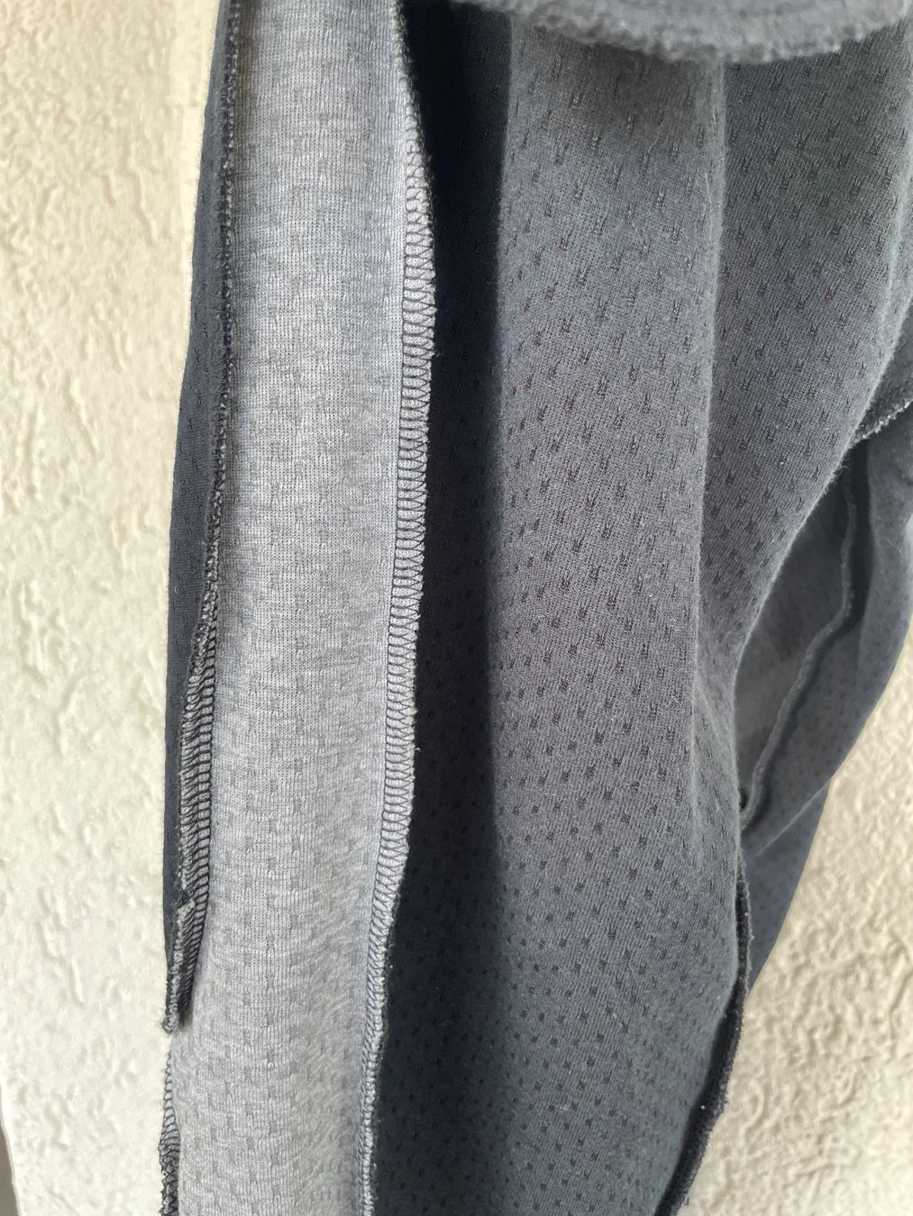 Puma Pantaloni: Puma Trainerhose Dunkelblau / Grau Gr. M – Usato da Niederwangen BE venduto da m_s13 8