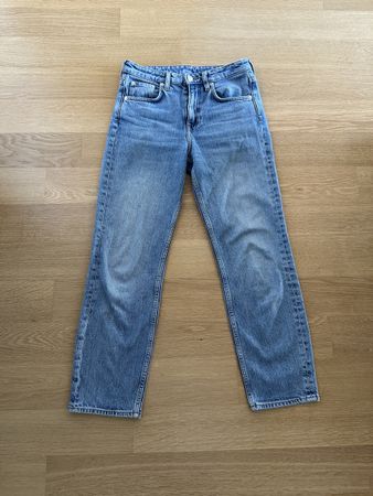 Arket Cropped 25