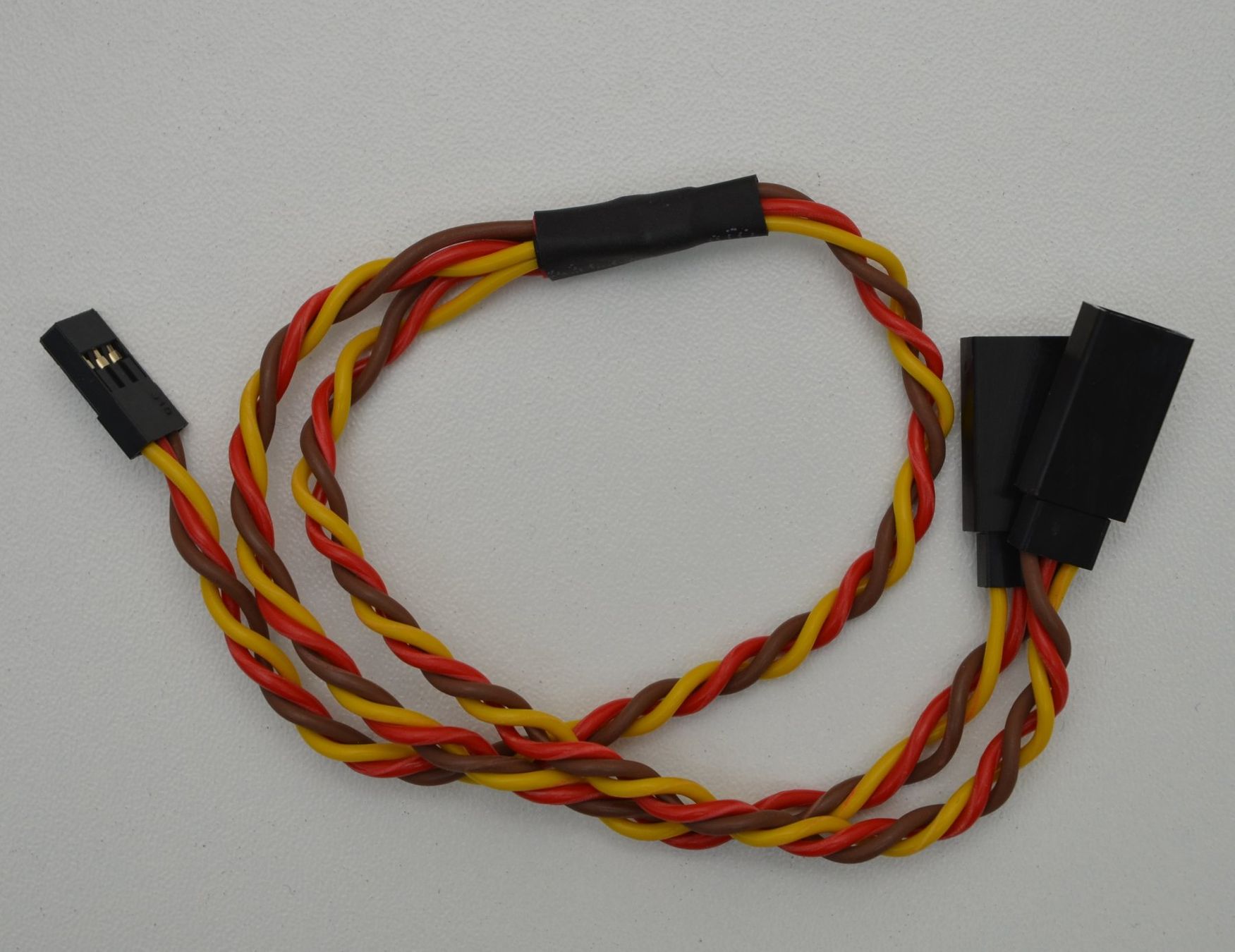 Modellismo RC: Servo Y-Kabel JR 30cm – Nuovo e nell'imballaggio originale da Rüti venduto da MSRCModelle 1
