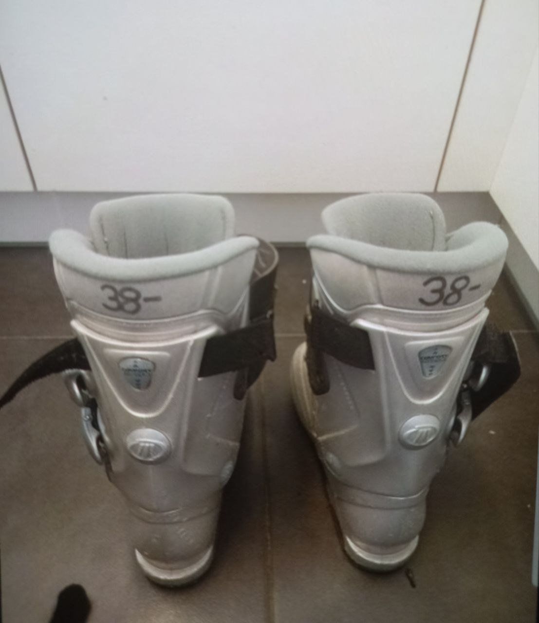 Chaussures hommes: Skischuhe! – D'occasion à Zürich par vik_q29w 2