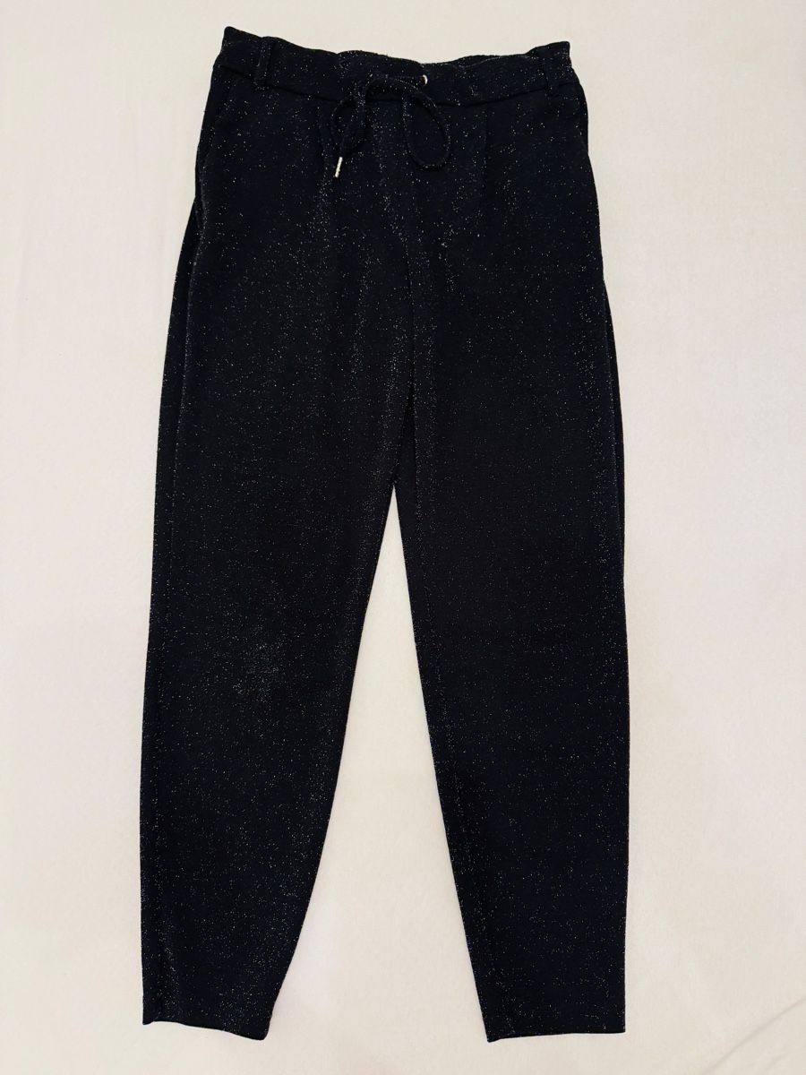 Pantaloni: Schwarze Glitzerhose Grösse 38 – Usato da Frauenfeld venduto da _smile_w