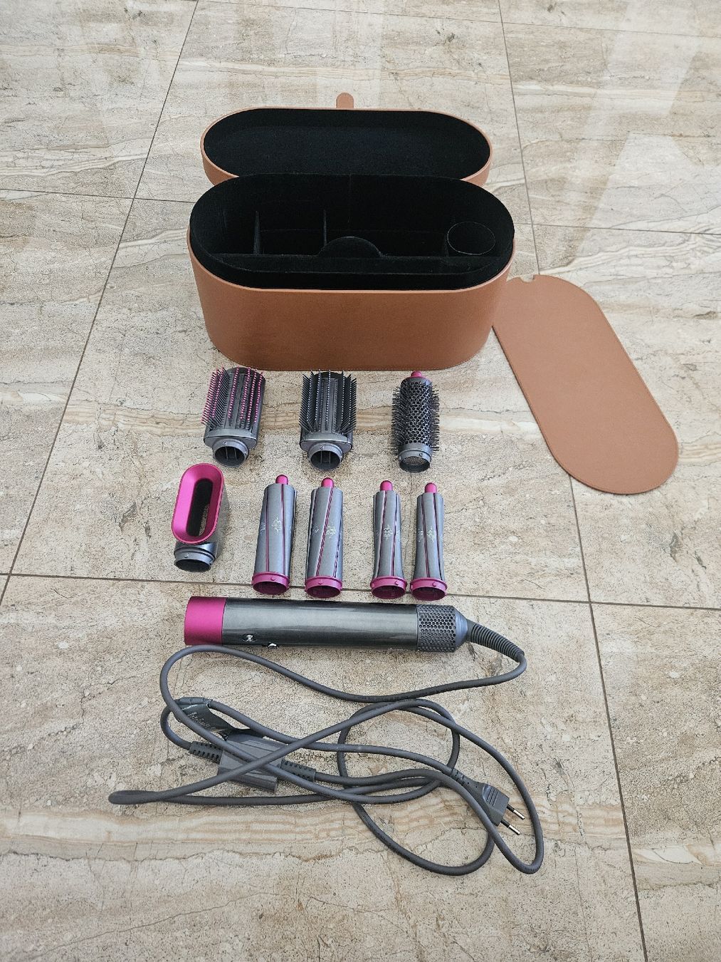 Dyson Asciugacapelli: Dyson Airwrap – Usato da Winterthur venduto da Dodonochisaii