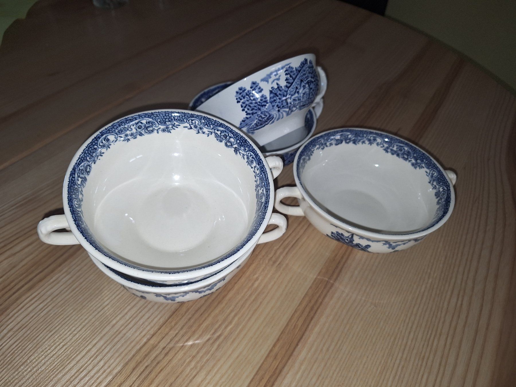 Set di piatti: Geschirr Old England, Royal Tudor Ware – Usato da Schwarzenegg venduto da bibione22 1