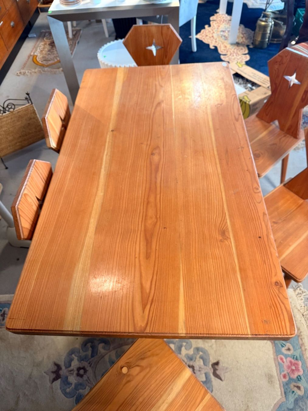 Set di tavolo e panche: Ensemble table et chaises en mélèze. Superbe état – Usato da St-Maurice venduto da crab-dvdbn 2