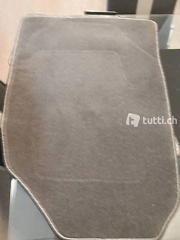 Kia Tappeti & Tappetini: Teppichsatz Kia Ceed – Nuovo e nell'imballaggio originale da Laupen ZH venduto da surmeli 2