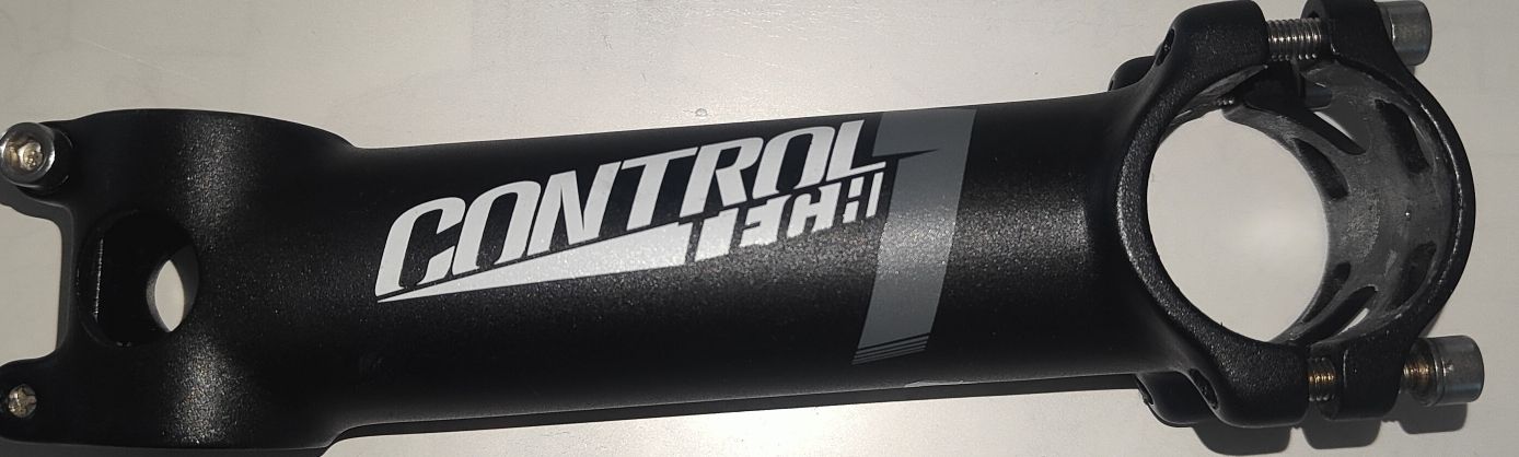 Pezzi di ricambio: Potence vélo Control Tech noire, état comme neuf. – Usato da La Tour-de-Peilz venduto da Gabs86