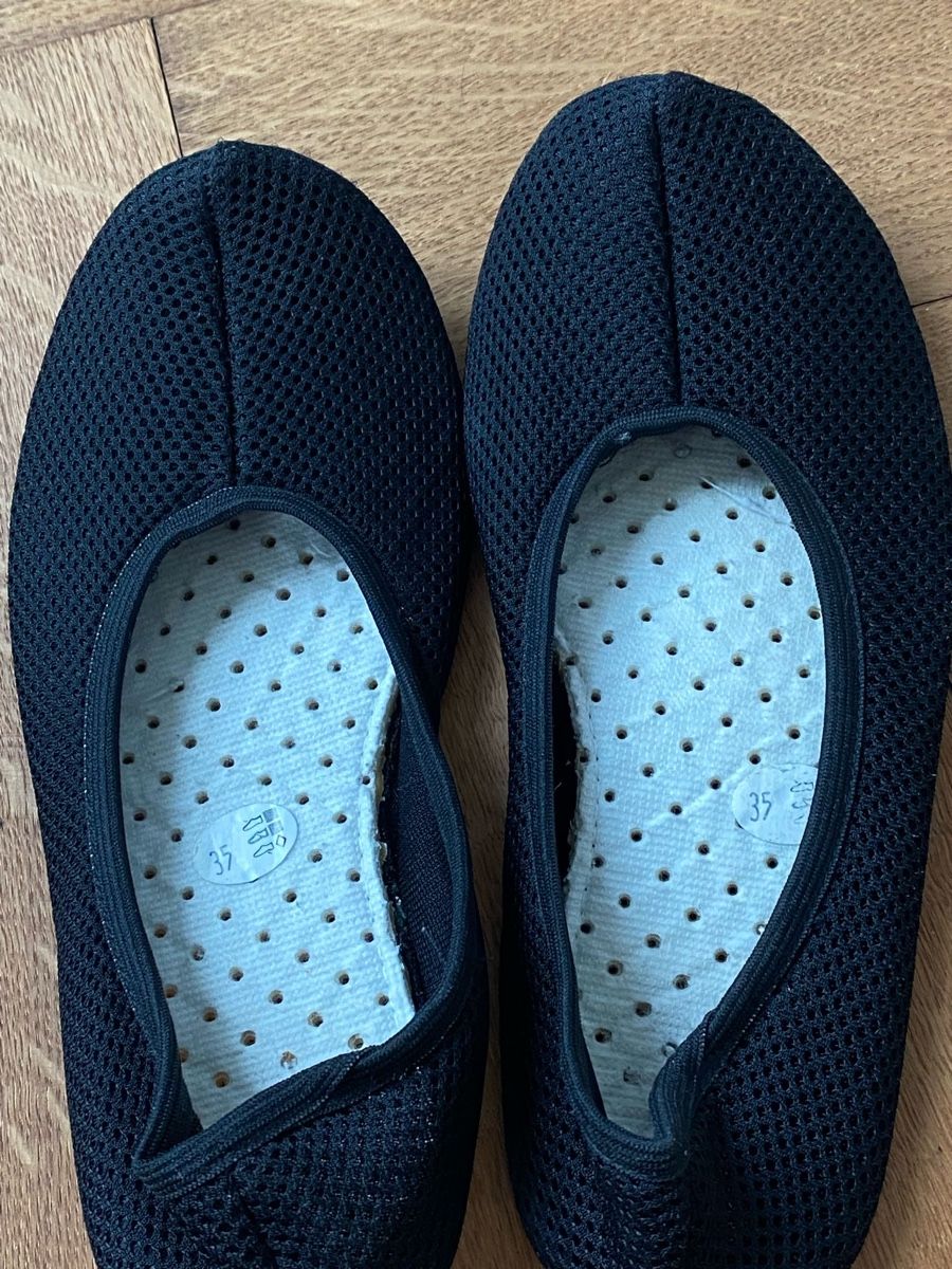 Scarpe per ragazze: Schläppli Grösse 35  – Usato da Basel venduto da mingebrand 1