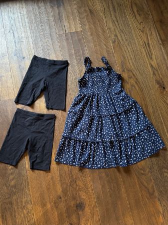 Sommerliches Set: Zara Kleid Gr. 140 & H&M Hosen kurz