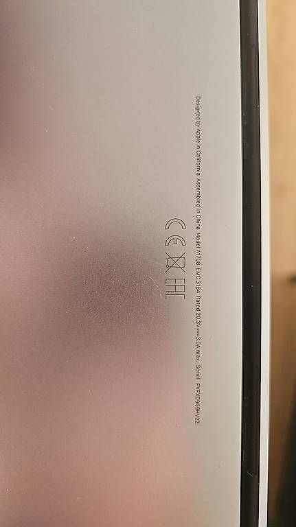 Notebook: Macbook Pro 2017, mit Tastatur und Maus – Usato da Basel venduto da dam_58dl 3