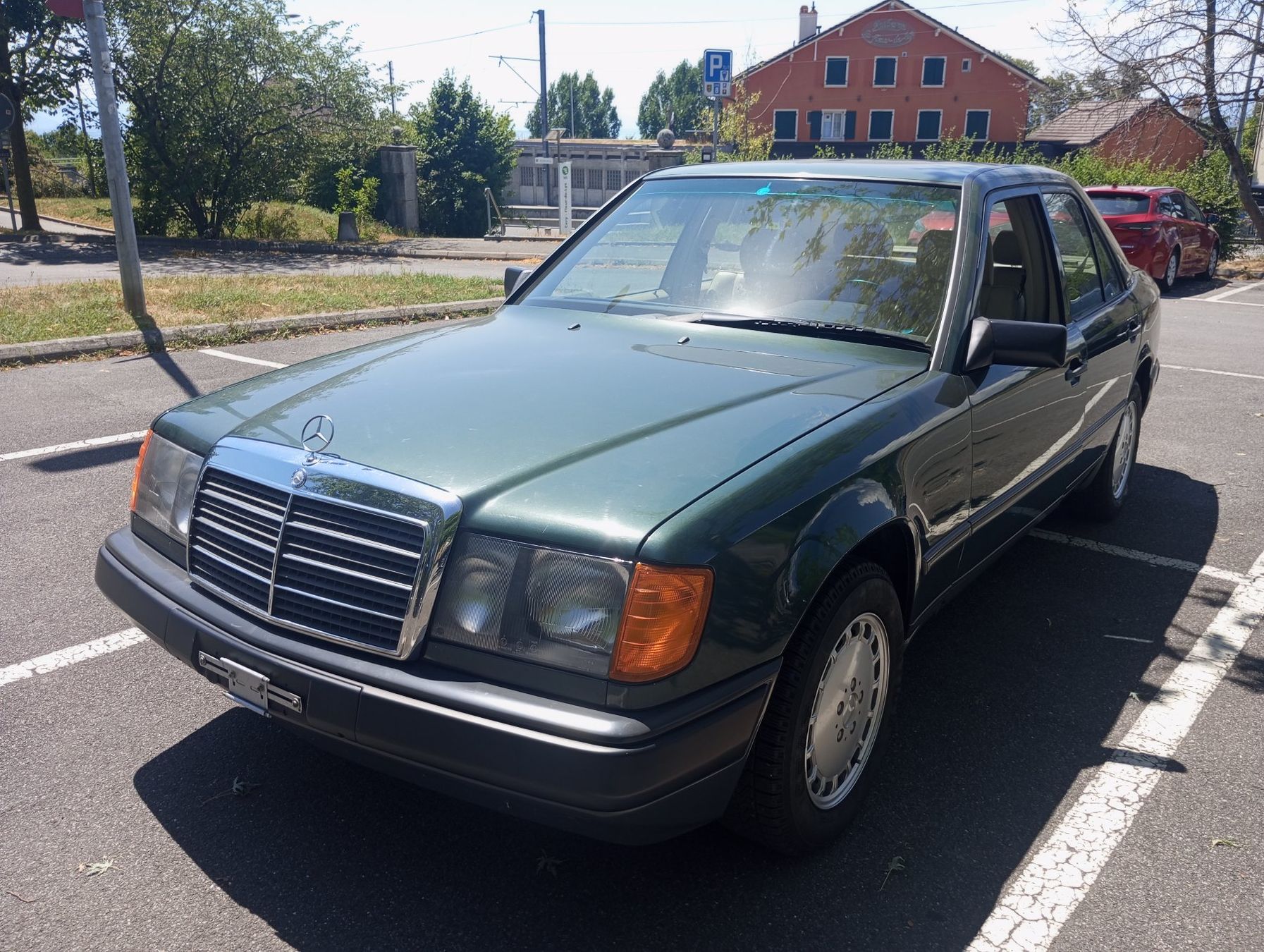Mercedes-Benz Automobili: Mercedes 300 E 4 matic – Difettoso da Fey venduto da paquita2122