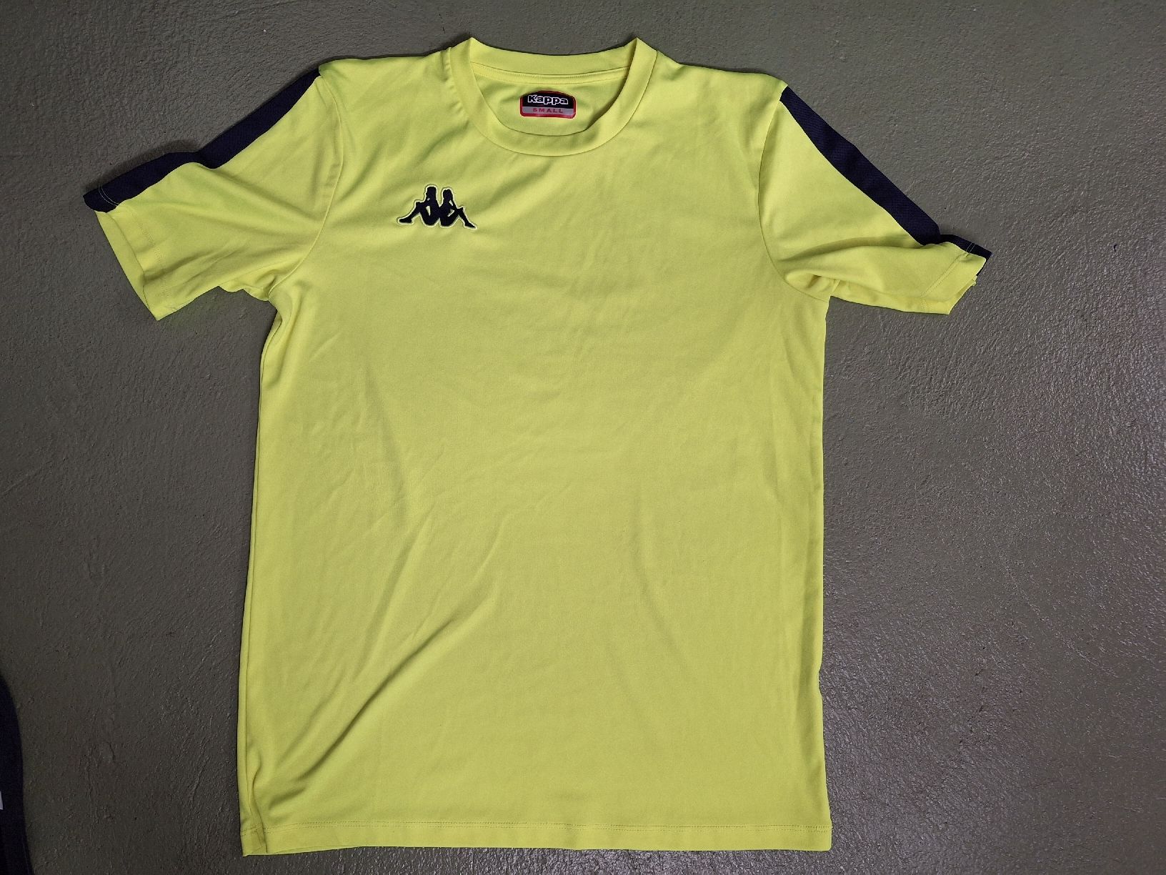 Kappa Canottiere & Pantaloni: Sport Trikot Kappa – Usato da Niederglatt ZH venduto da Bobsli