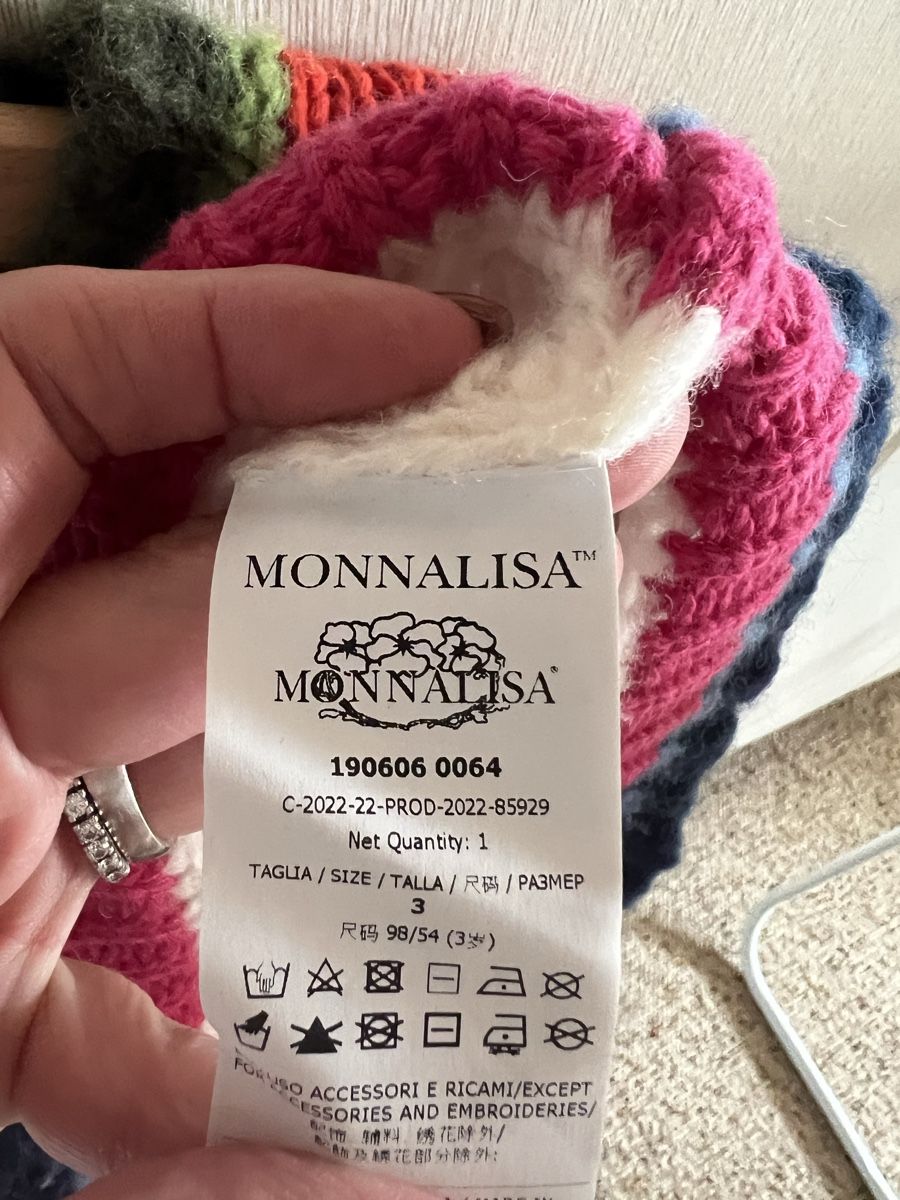 Monnalisa Maglioni & Felpe: Monnalisa Pullover 3 Jahre – Usato da Inwil venduto da Karenstone 2