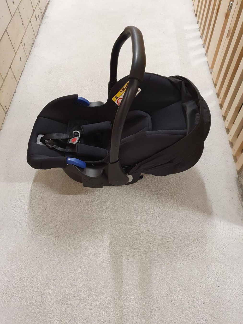 Carrozzine: Hauck Auto Kindersitz und Kinderwagen – Usato da Zürich venduto da gug_5smd 1